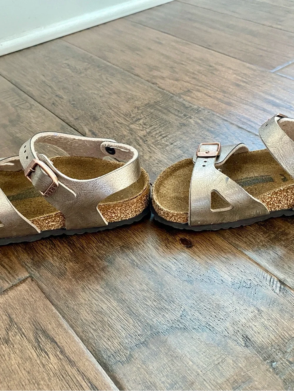 Birkenstock selling pair